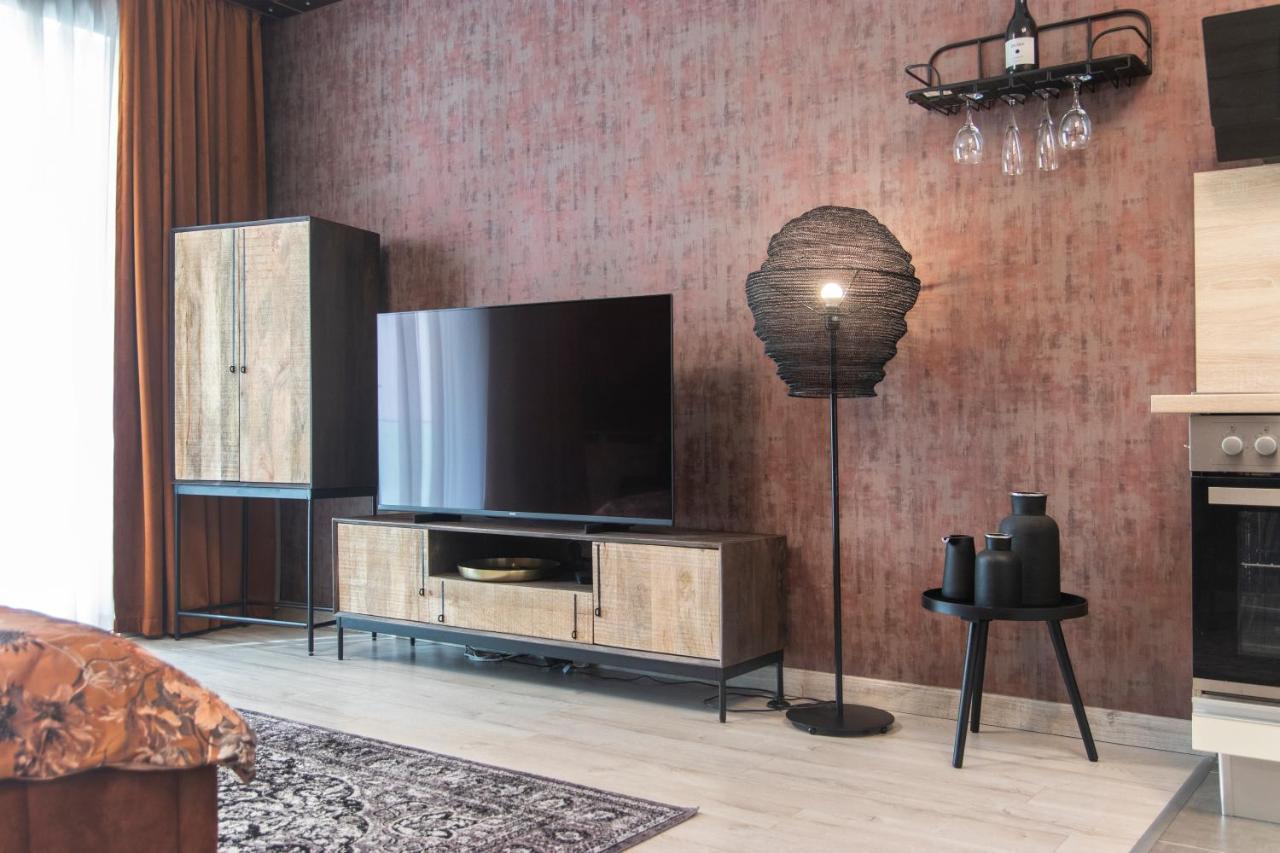 Grand Suites Corvin Βουδαπέστη Εξωτερικό φωτογραφία
