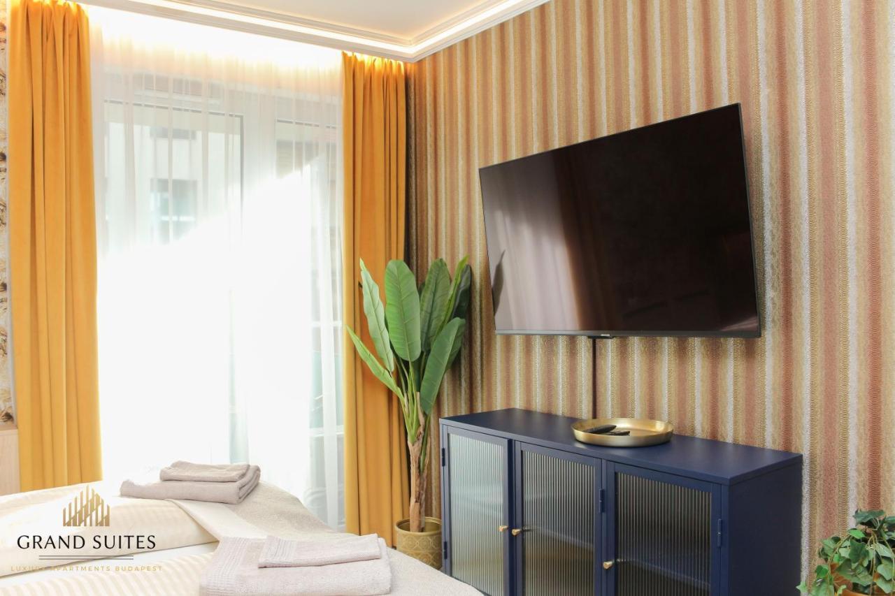 Grand Suites Corvin Βουδαπέστη Εξωτερικό φωτογραφία