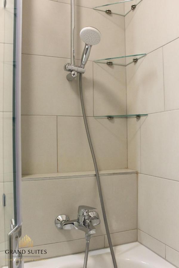 Grand Suites Corvin Βουδαπέστη Εξωτερικό φωτογραφία