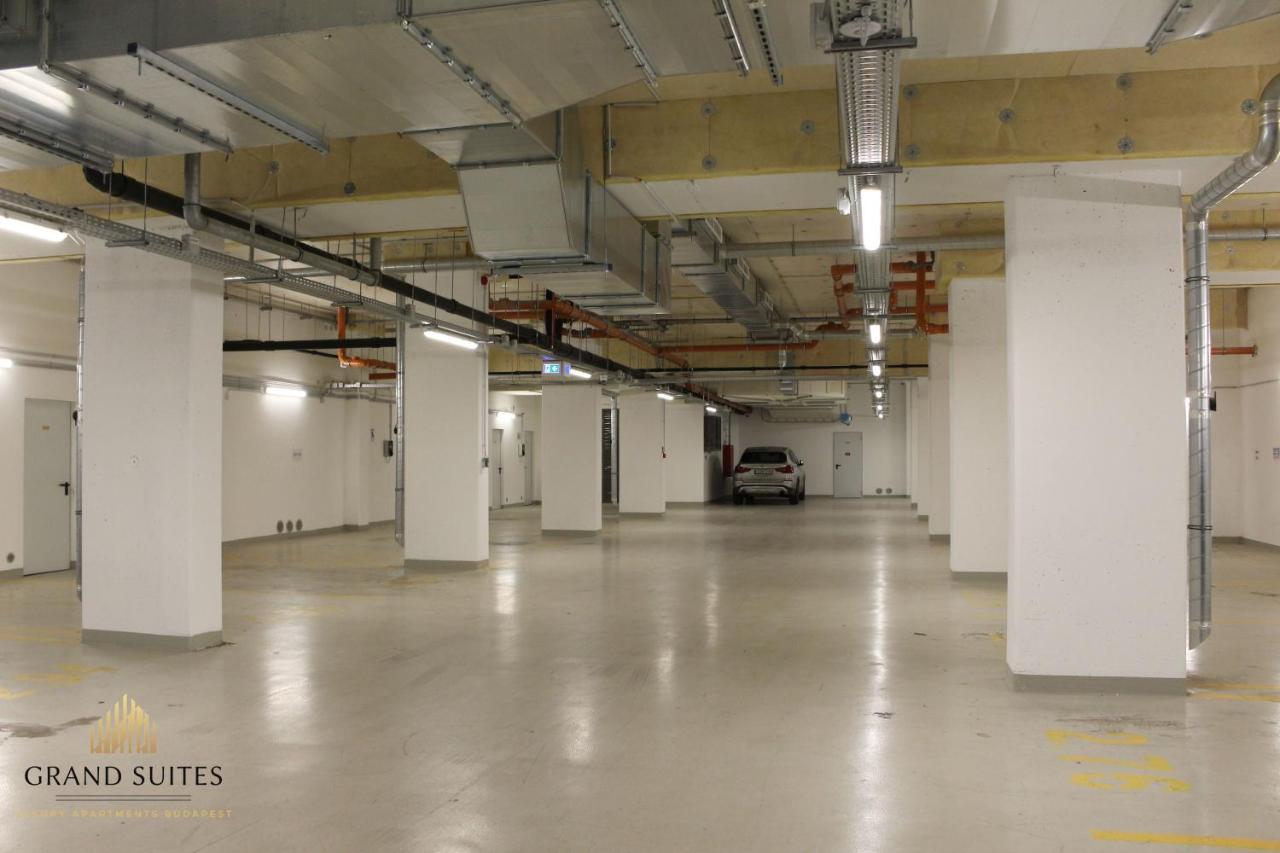 Grand Suites Corvin Βουδαπέστη Εξωτερικό φωτογραφία